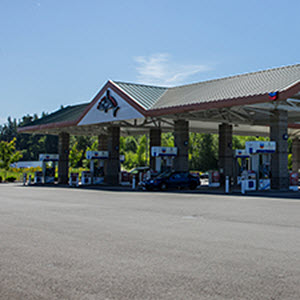 Tulalip Market 116th location strives to offer the best service for your busy life. We took the idea of convenience and combined together the ultimate one stop market.